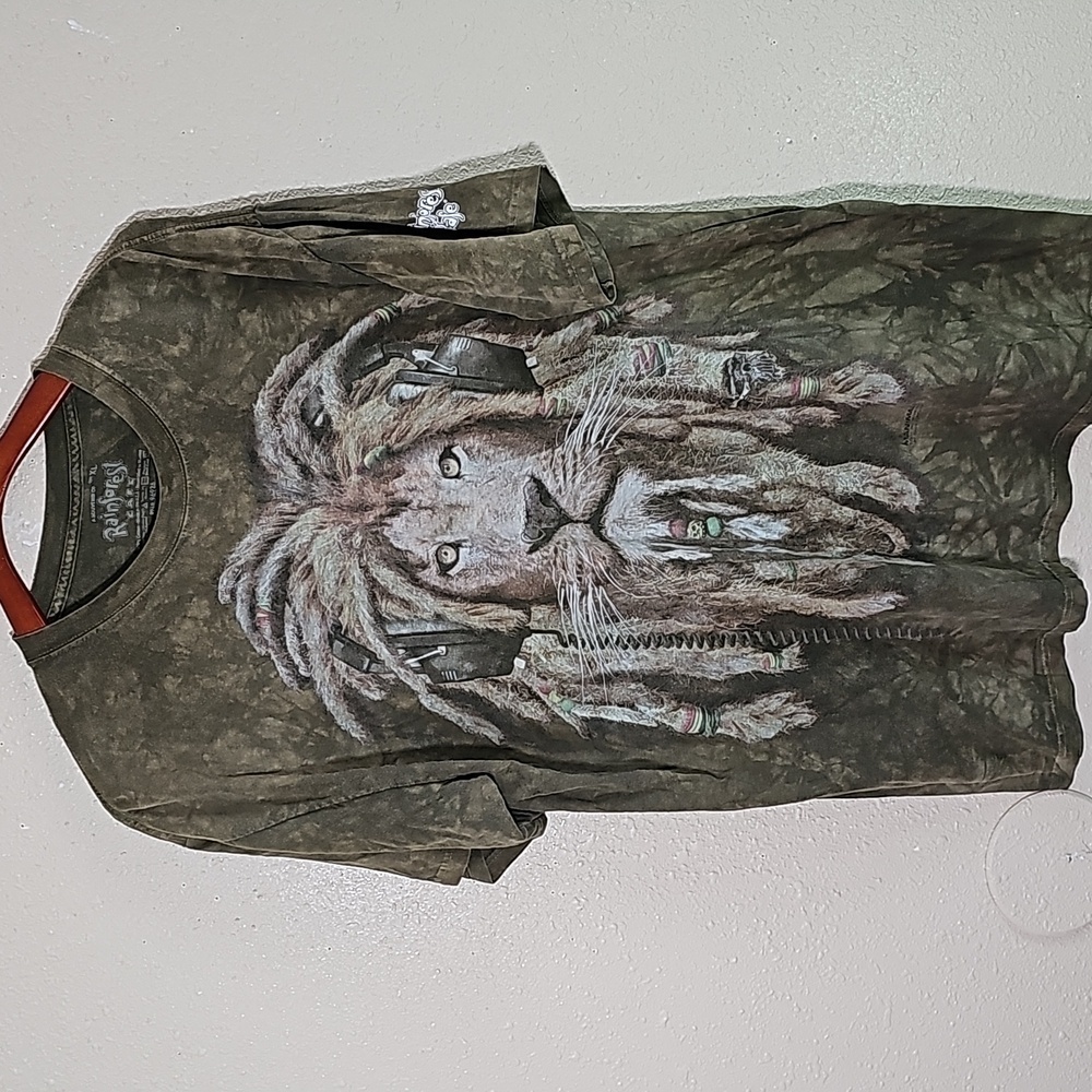 Rain Forrest Cafe Rasta Lion T-Shirt.